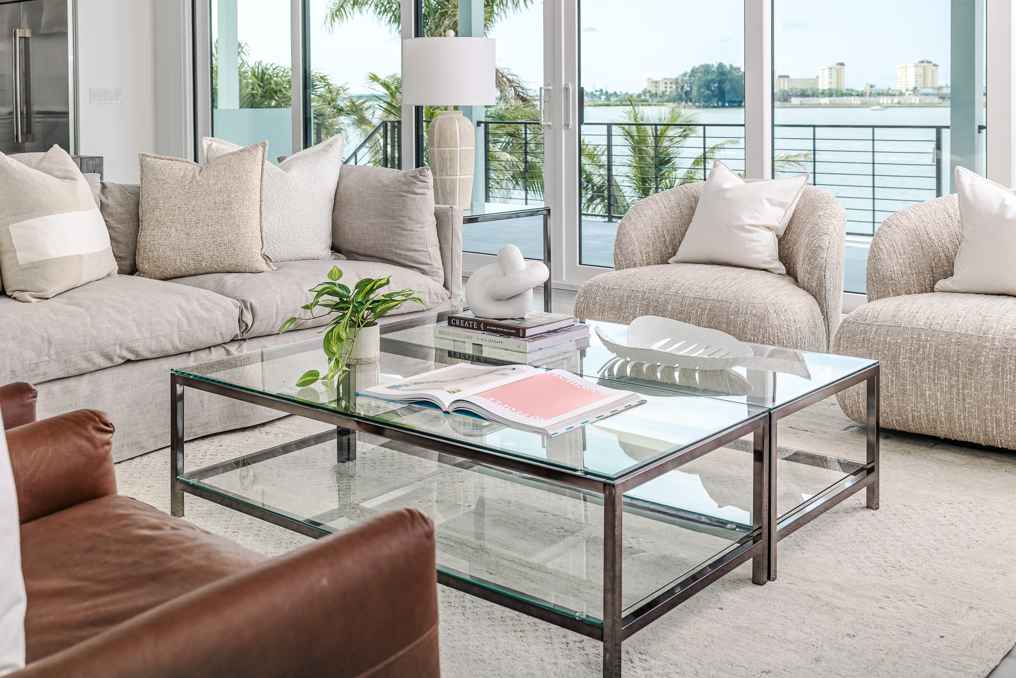 Luxury staging services offered in Tampa, Fort Myers, Lakeland, and surrounding areas.